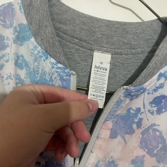 Ivivva jacket - Picture 2 of 2